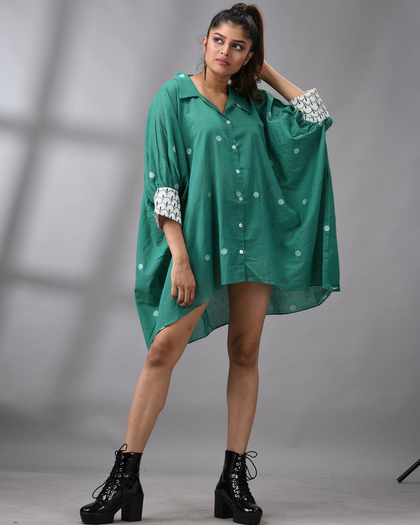 Handloom Jamdani Green Kaftan Regular Shirt Collar Hand Embroidery on Cuff Free size Loose Fit 100% Cotton for Women