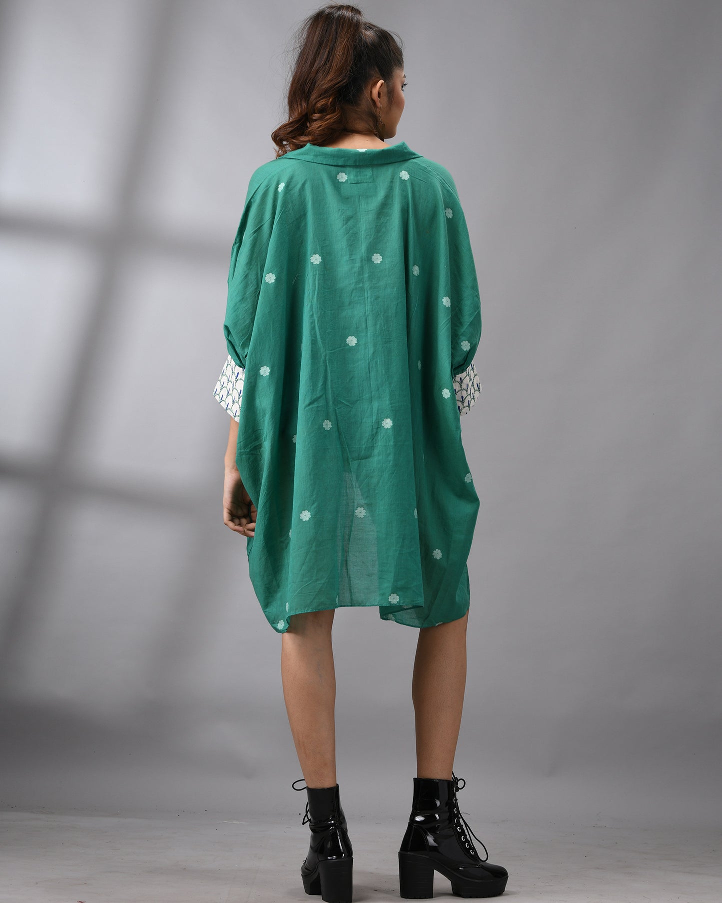Handloom Jamdani Green Kaftan Regular Shirt Collar Hand Embroidery on Cuff Free size Loose Fit 100% Cotton for Women