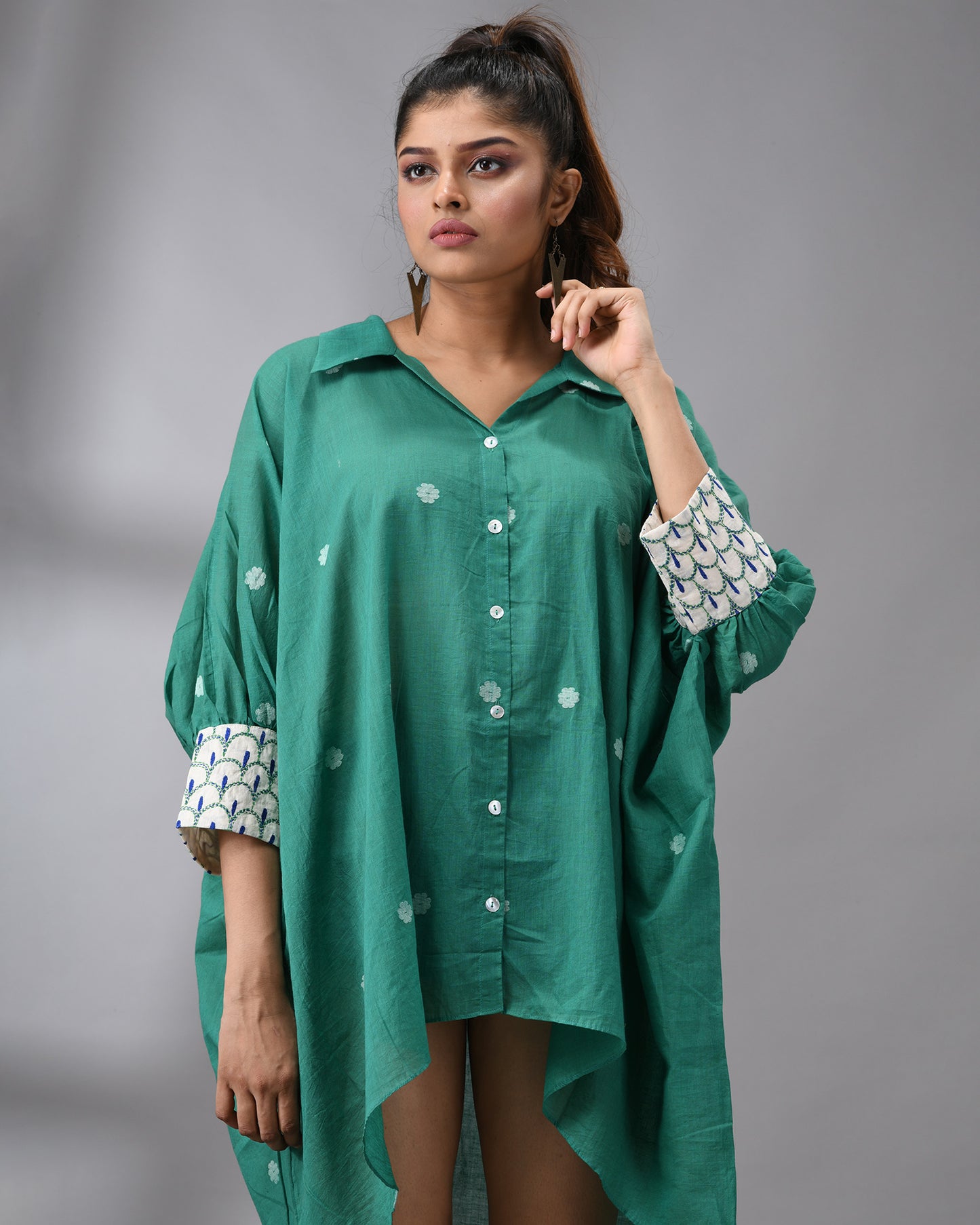 Handloom Jamdani Green Kaftan Regular Shirt Collar Hand Embroidery on Cuff Free size Loose Fit 100% Cotton for Women
