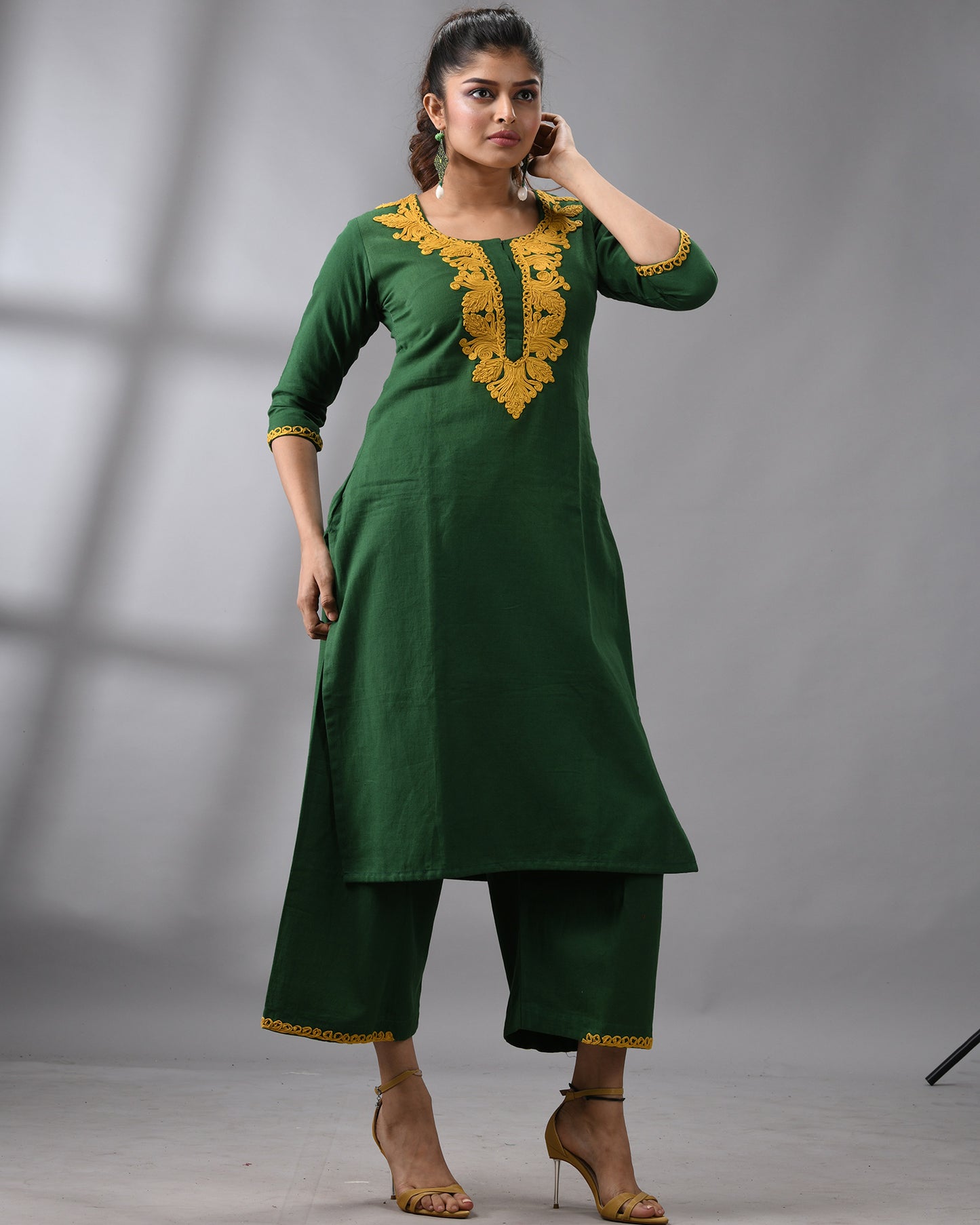 Ghurni - Co-Ord Embroidery Three-quarter Sleeve Round Neck Co-Ord Set 100% Cotton for Women
