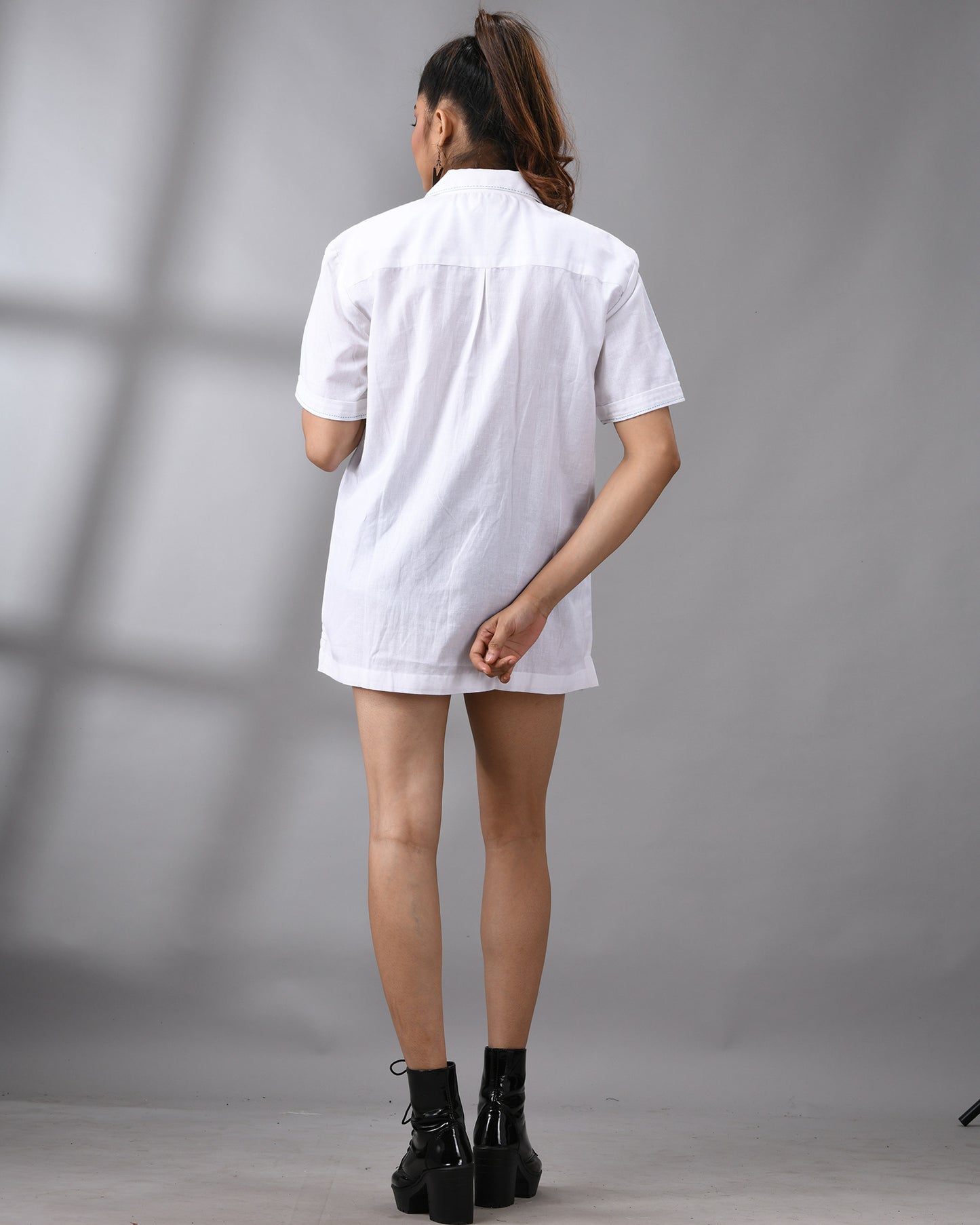 Scenery - Thread Embroidery Half Sleeve Cuban Collar Shirt 100% Cotton for Women (Unisex)
