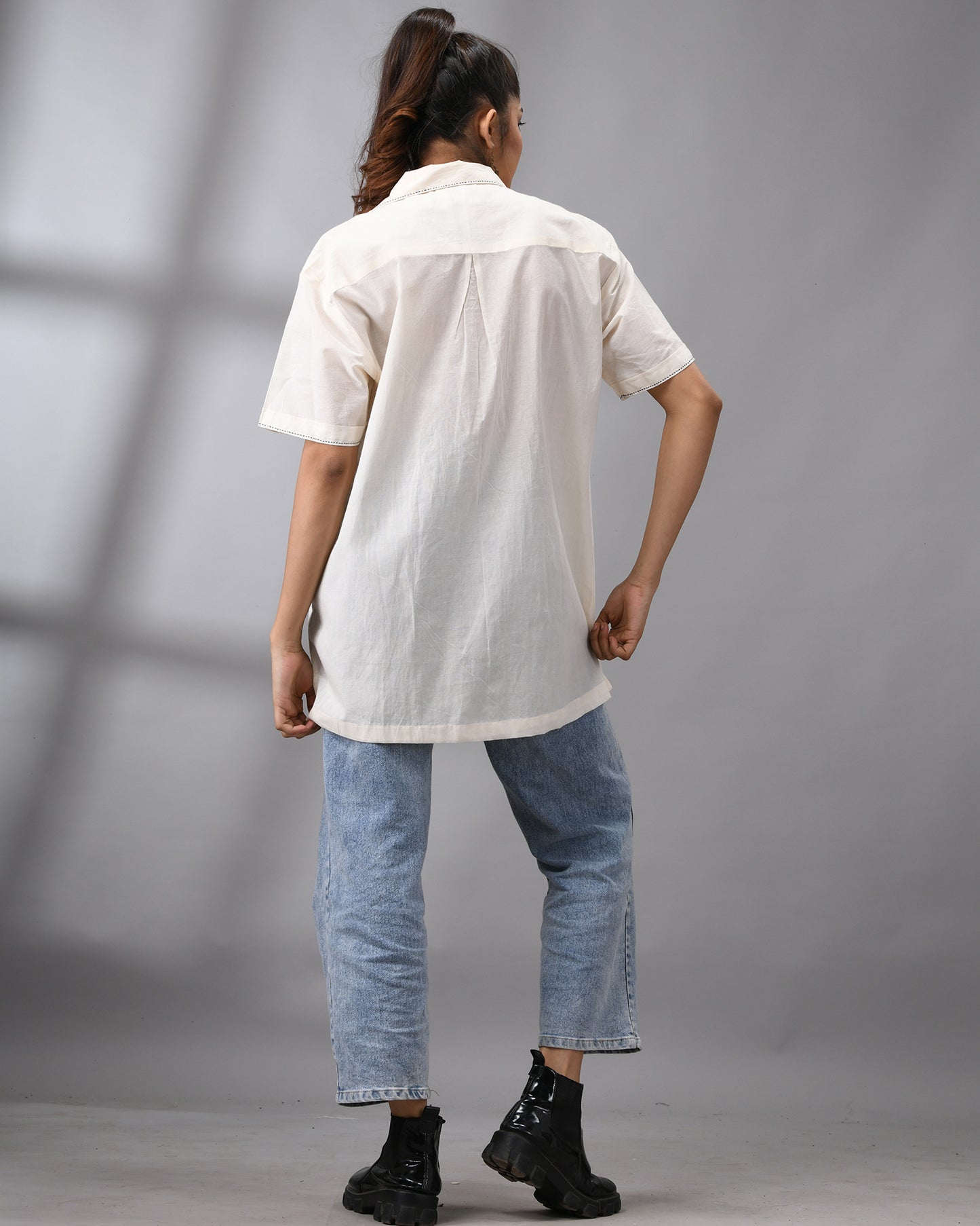 Tea Addict - Kora Thread Embroidery Half Sleeve Cuban Collar Shirt 100% Cotton for Women (Unisex)