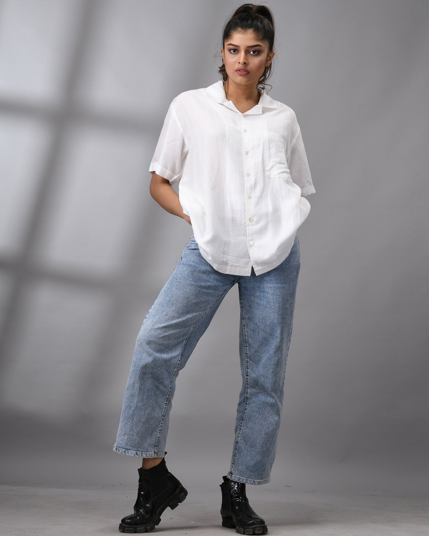 Shwetaambari - Half Sleeve Cuban Collar Shirt Cotton and Silk Blend for Women (Unisex)