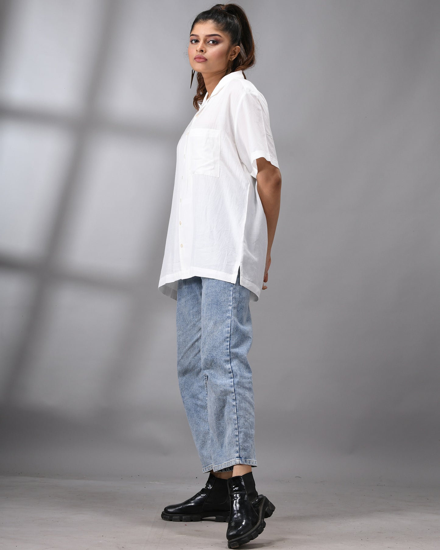Shwetaambari - Half Sleeve Cuban Collar Shirt Cotton and Silk Blend for Women (Unisex)