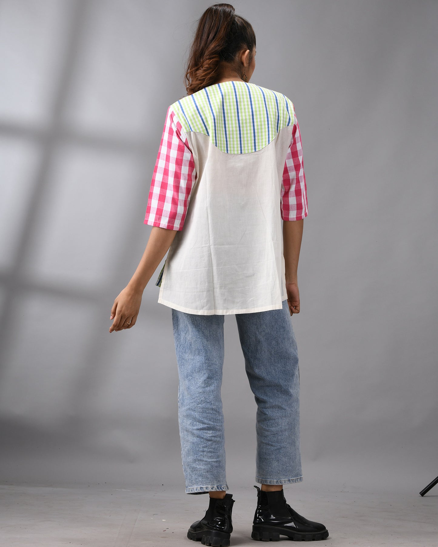 Handloom Jamdani Green Gamcha Three-Quarter Sleeve Round Neck Top 100% Cotton for Women