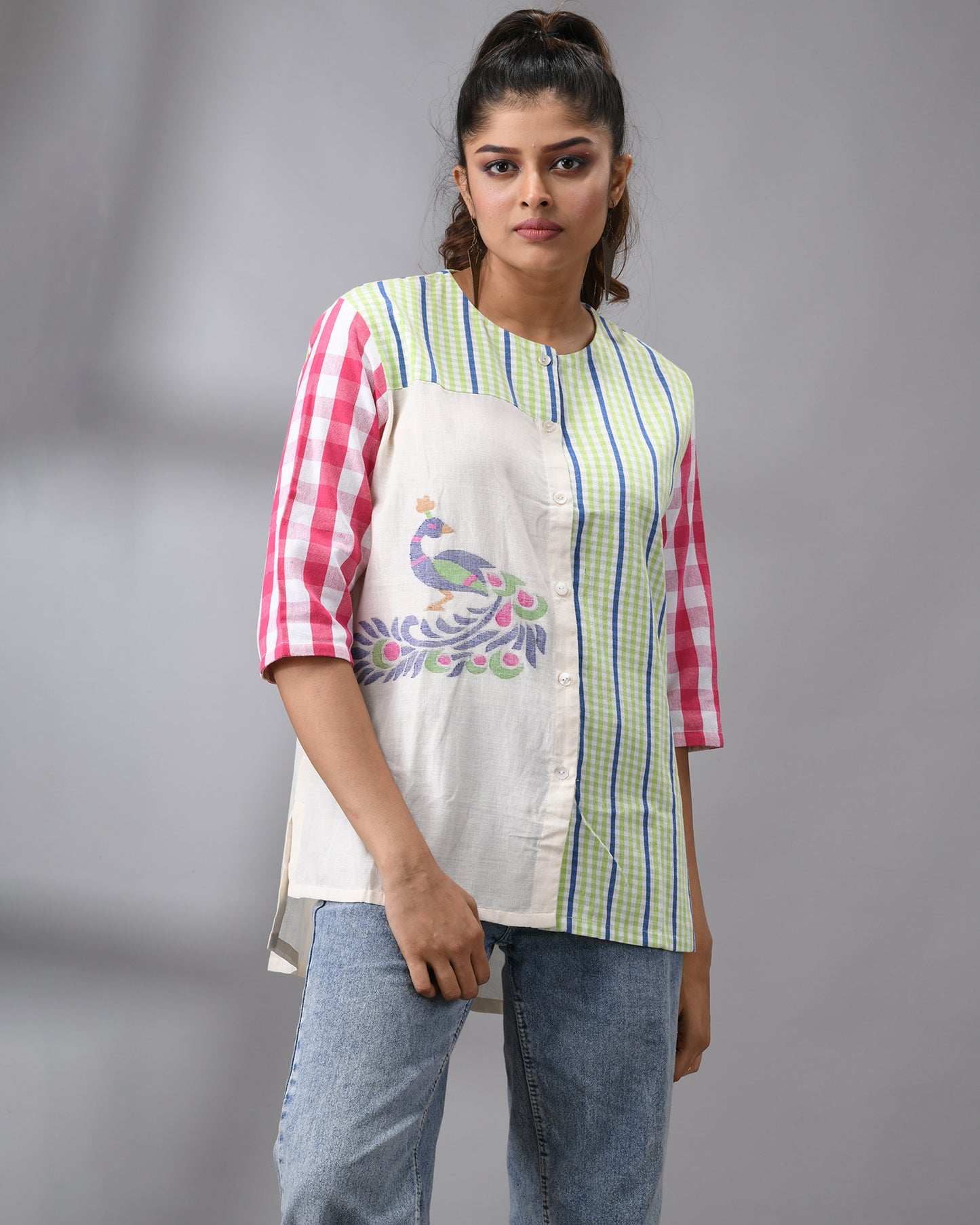 Handloom Jamdani Green Gamcha Three-Quarter Sleeve Round Neck Top 100% Cotton for Women