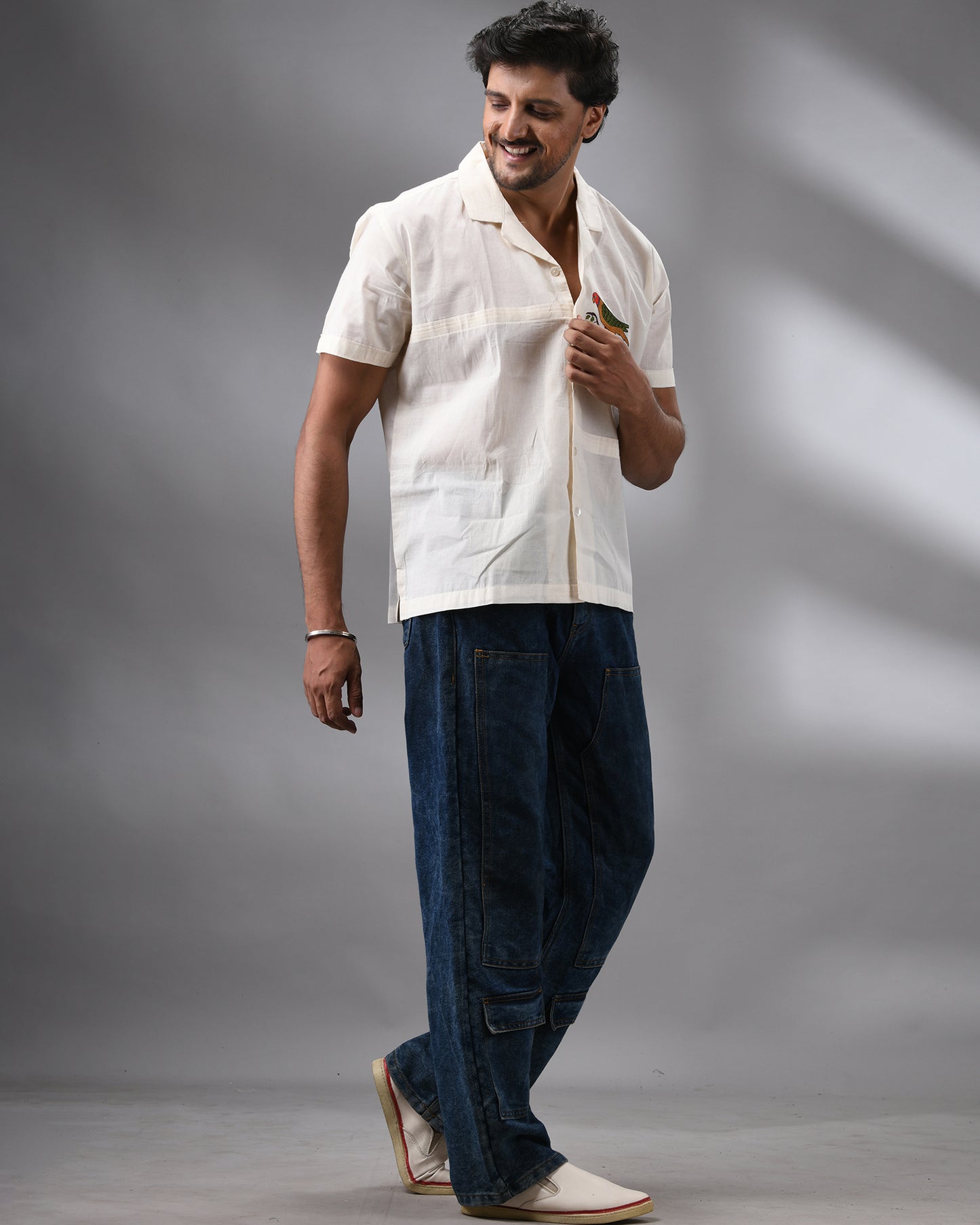 Parrot - Thread Embroidery Half Sleeve Cuban Collar Shirt 100% Cotton for Men (Unisex)