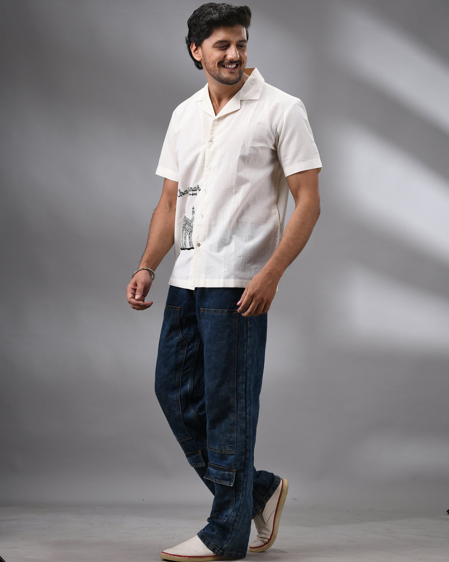 Charminar - Thread Embroidery Half Sleeve Cuban Collar Shirt 100% Cotton for Men (Unisex)