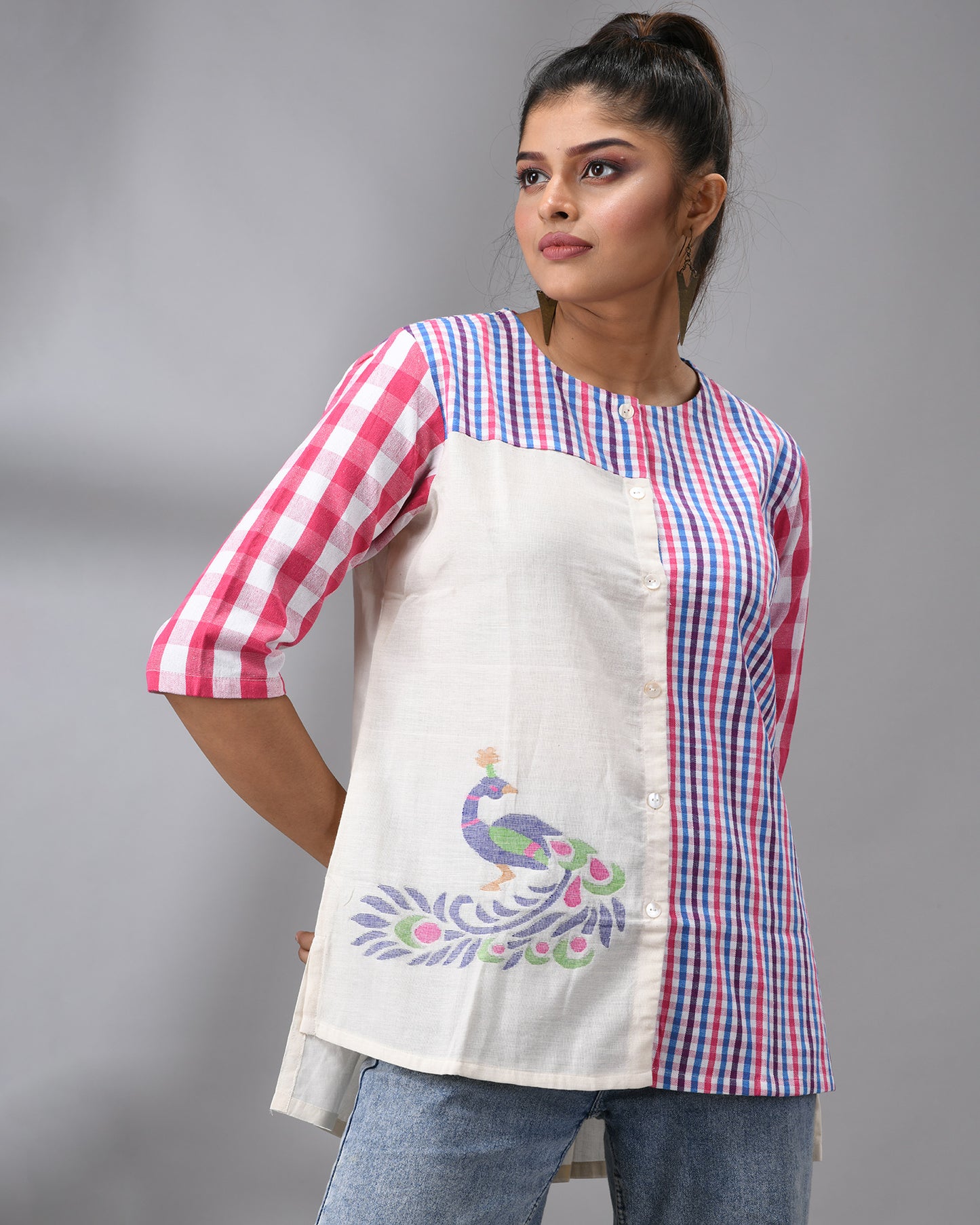 Handloom Jamdani Purple Gamcha Three-Quarter Sleeve Round Neck Top 100% Cotton for Women